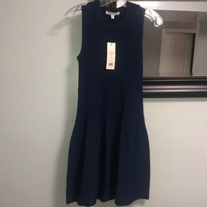 Elizabeth and James dress